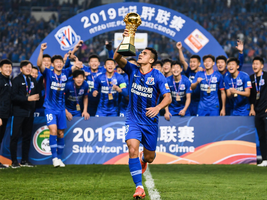 申花球队中超表现剖析与前景思考 2019赛季申花夺得足协杯冠军,这无疑是